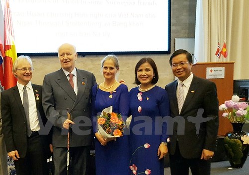 Norwegian former official honored with Friendship Order - ảnh 1